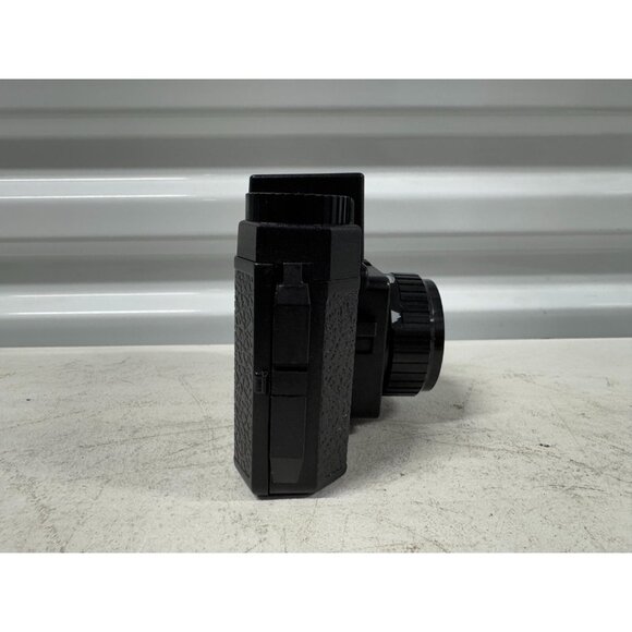 Holga 120Sf Instant Film Camera - Picture 5 of 9